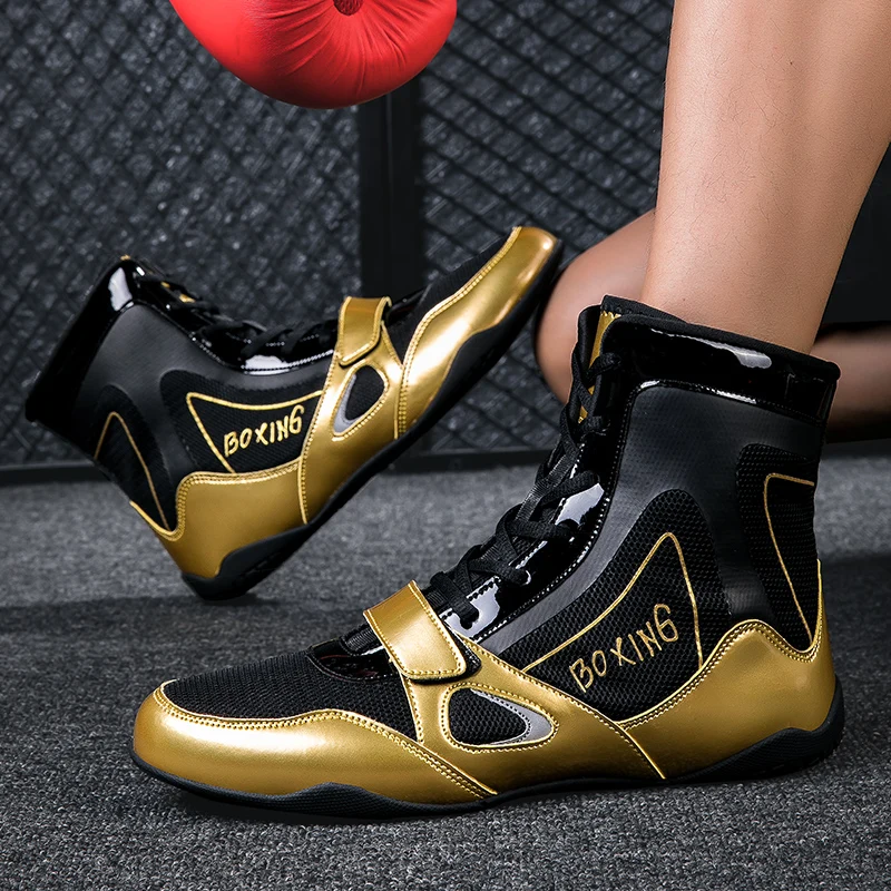 Men's Mesh Breathable Boxing Shoes New Large Wrestling Shoes Anti slip Wear Resistant Sneaker Fashionable Casual High Top