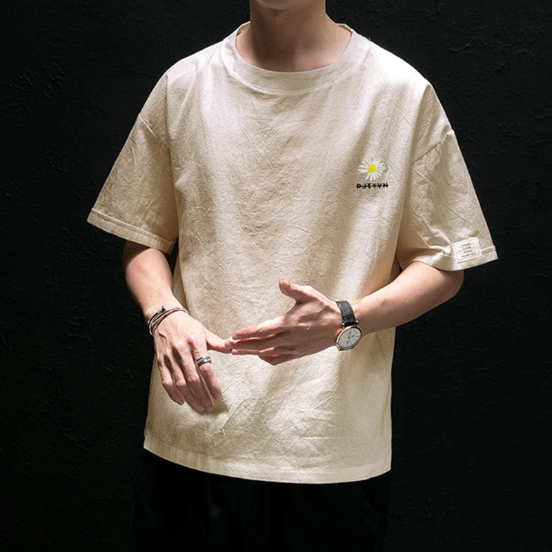 

Daisy T-shirt for men, short sleeved Harajuku style, half sleeved, trendy, versatile, and versatile for men 5882