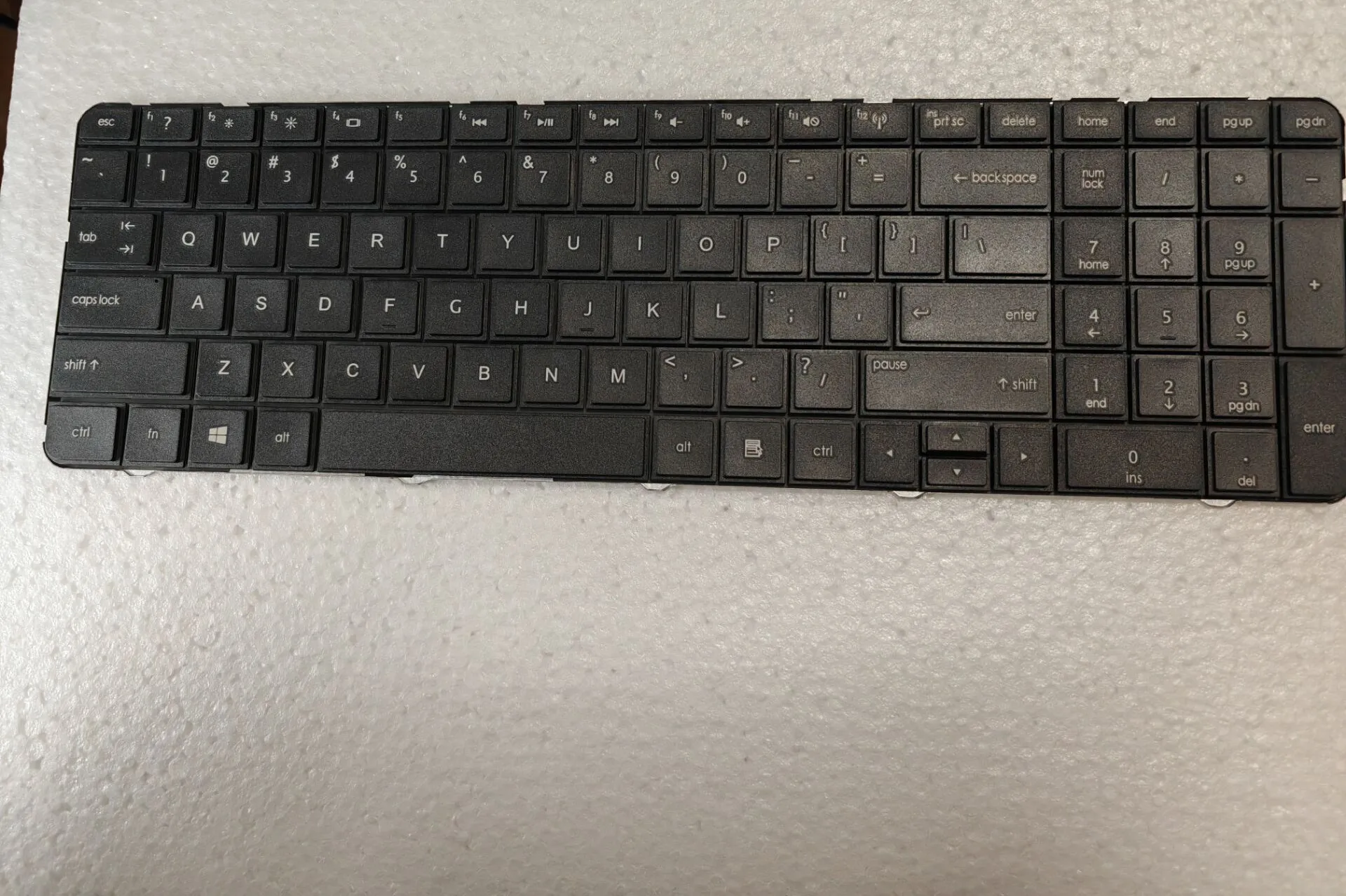 

Клавиатура US для HP Pavilion G7-1000 G7-1100 G7 G7T R18 G7-1200