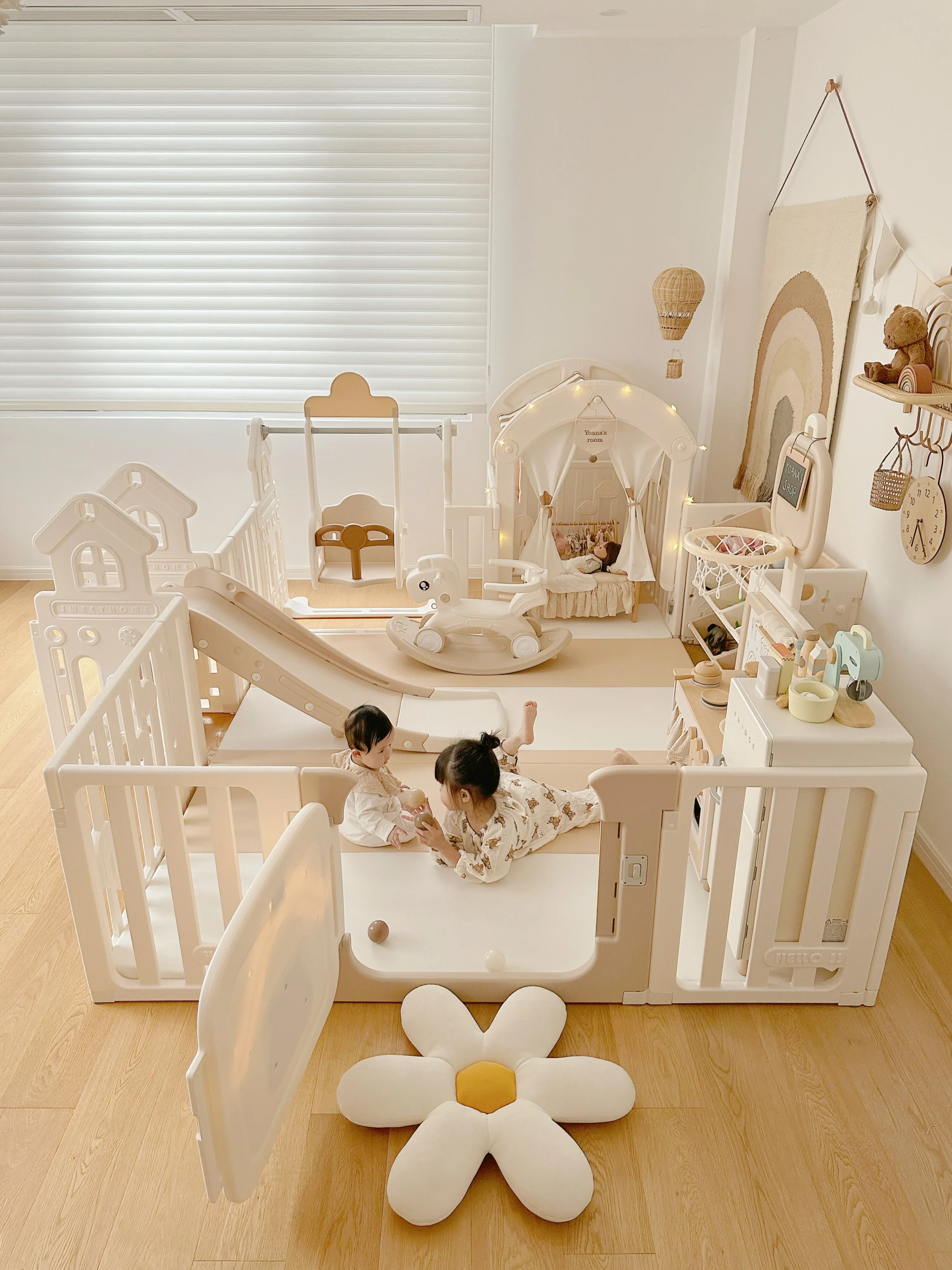 

Small house children's game fence, above ground baby protective fence, living room, household crawling mat, baby indoor