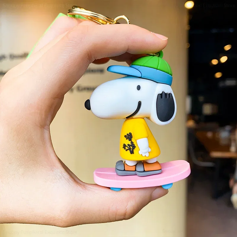 Snoopy Cartoon Keychain Backpack School Bag Pendant Key Ring Bag Cute Doll Party Gifts Creative Car Key Chain Birthday Gift New