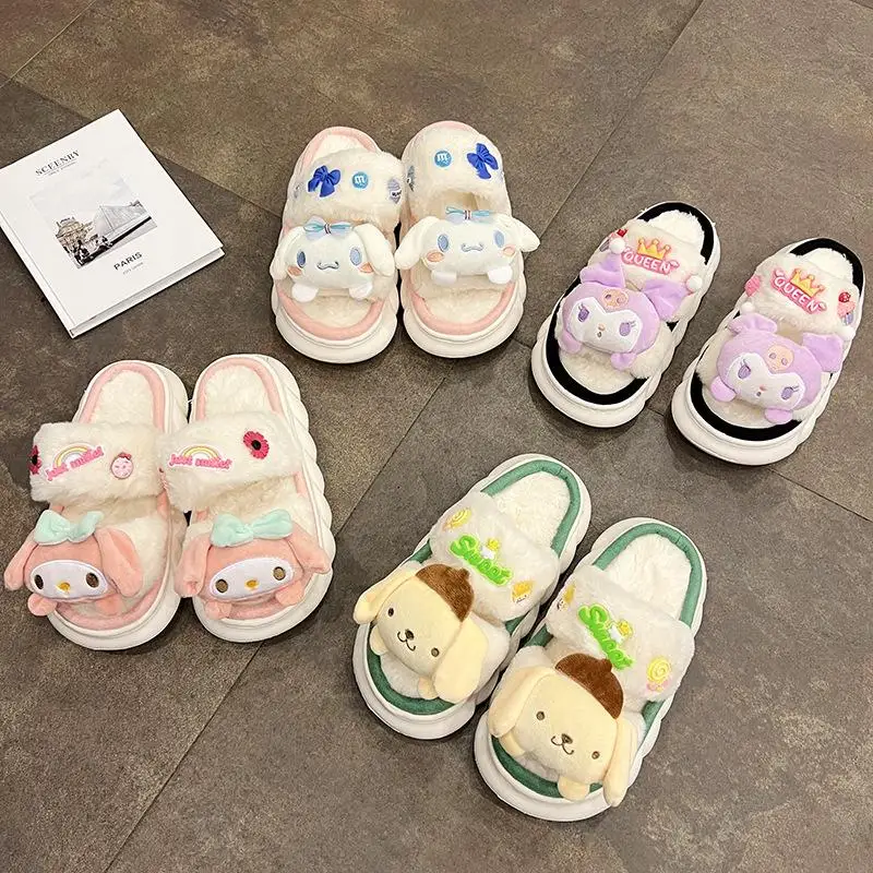 

Шлепанцы Cinnamoroll Kawaii на толстой подошве, высокие плюшевые шлепанцы, новые товары на осень и зиму, домашние Нескользящие шлепанцы, светильник ...