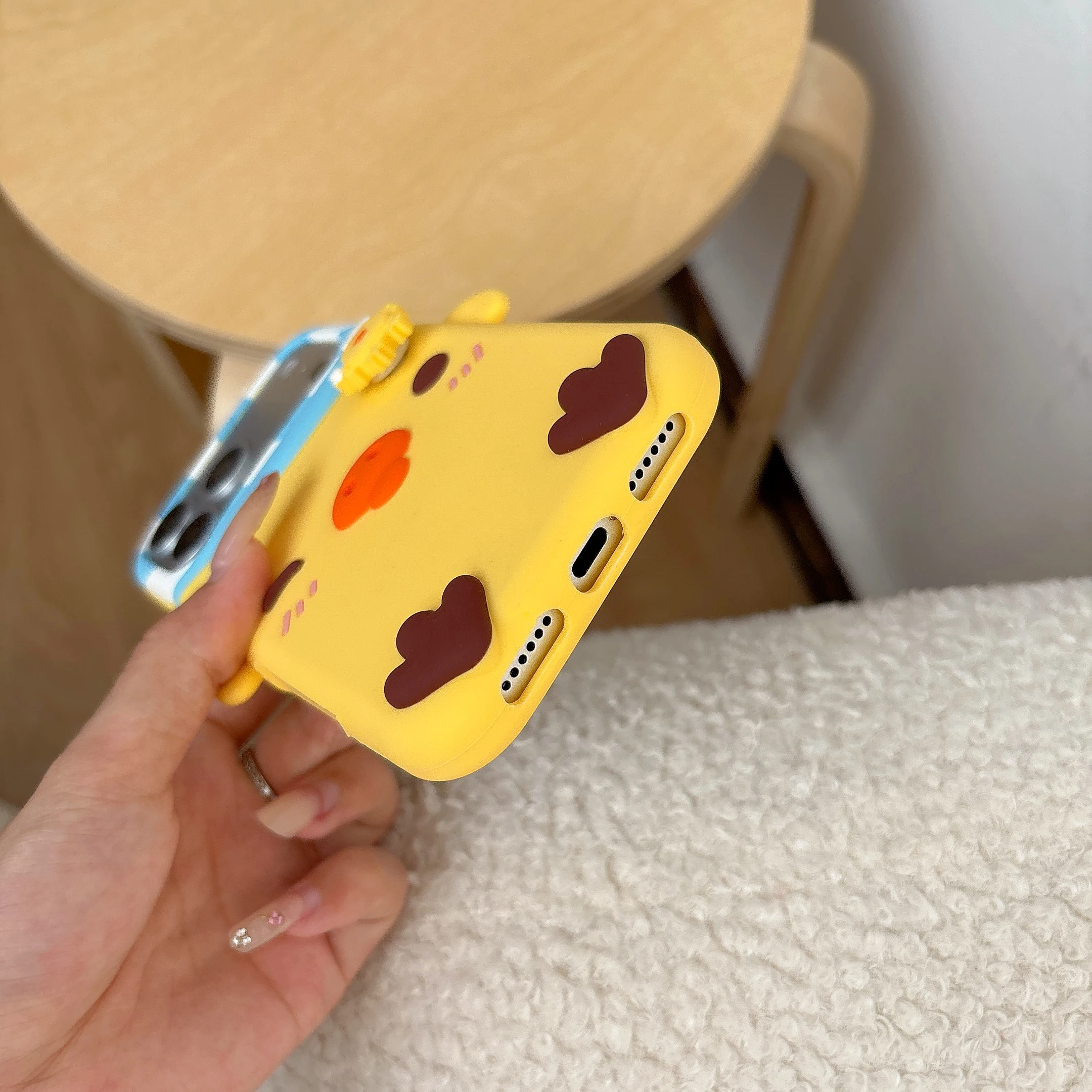 Adorable 3D Rotating Yellow Chicken Silicone Phone Case