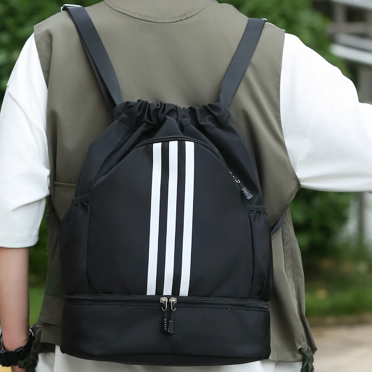 حقيبة ظهر رياضية للسفر مخططة برباط أكسفورد، سعة كب...