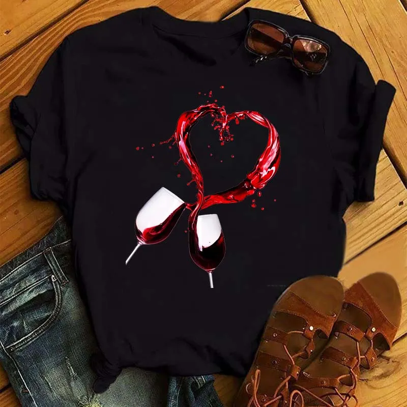 

Women Heart Wine Glasses Funny T Shirt Vintage Tops Women Ladies Aesthetics Graphic Short Sleeve T Shirts Female Tops
