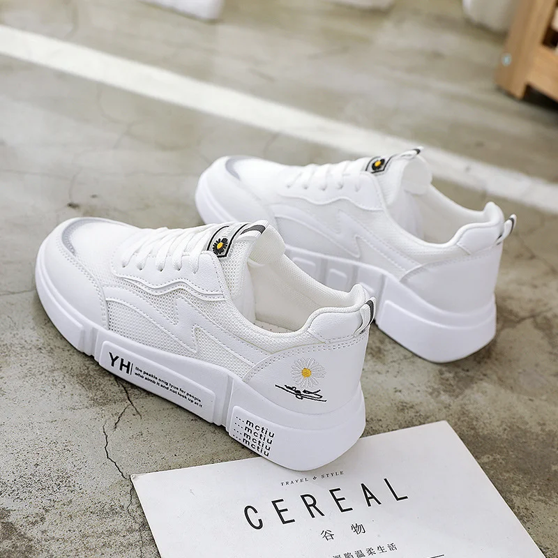 

2023 Summer Girl's Sneakers Fashion Women's Mesh Casual Shoes All-match Breathable Lightweight Women's Sneakers Zapatillas Mujer