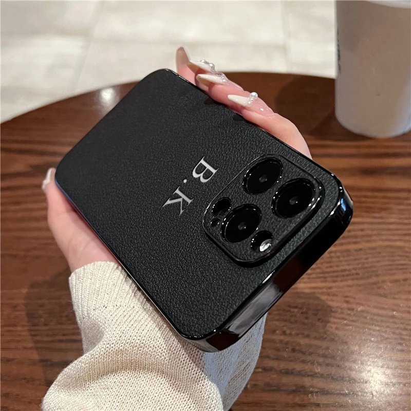 thumbnail image 1 of Funda de piel de cordero de lujo con revestimiento para iPhone 16, 15, 14, 13, 12, 11 Pro Max, personalizada, con iniciales y nombre, 16, 15 Pro, 1 of 5
