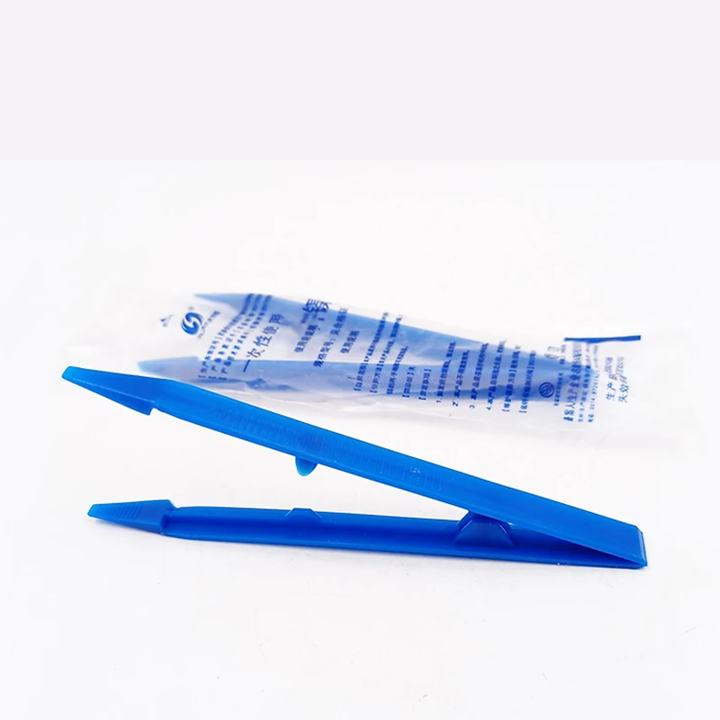 50PCS 100PCS LAB Plastic Tweezers Individually Packaged Disposable Pointed Straight Headed Sterile Clips Anti Slip Pattern