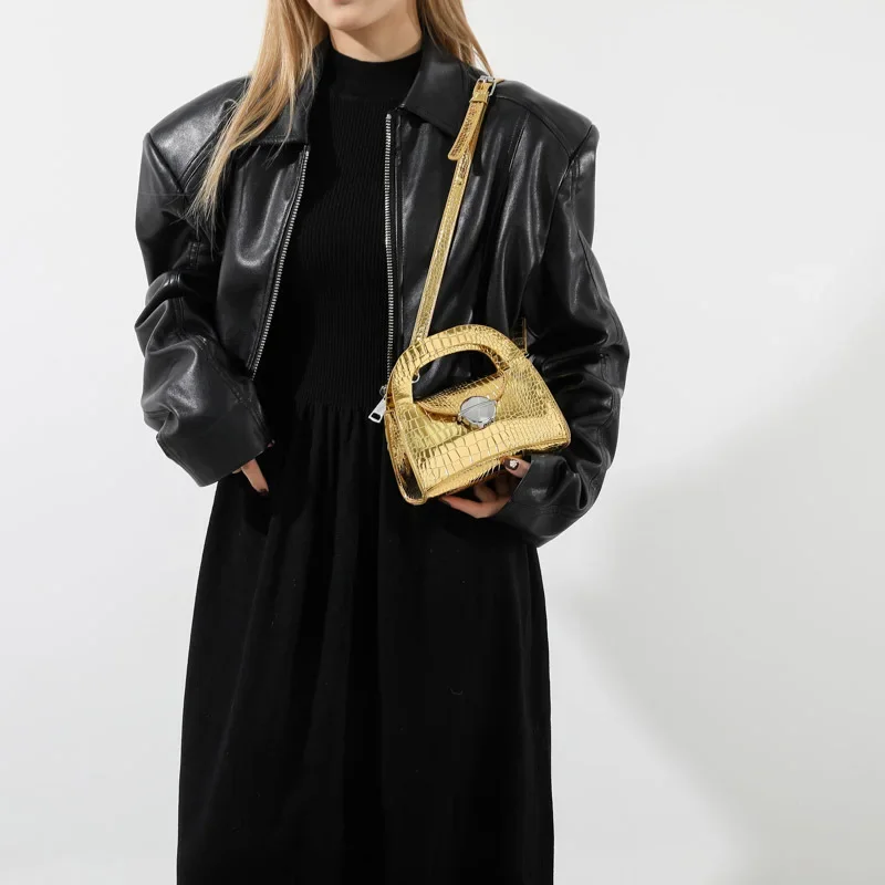 Patent Leather Small Handbags Women's 2024 New Niche Glossy Square Fashion Advanced Texture Shoulder Messenger Bag