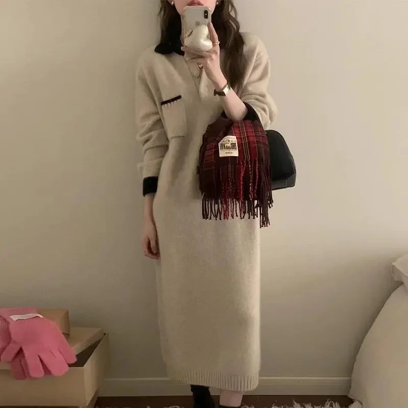 French high-end Winter Wool Knitted Dress Women's Autumn And Winter Commuting Design Lazy And Fashion Paired With Sweater Dress