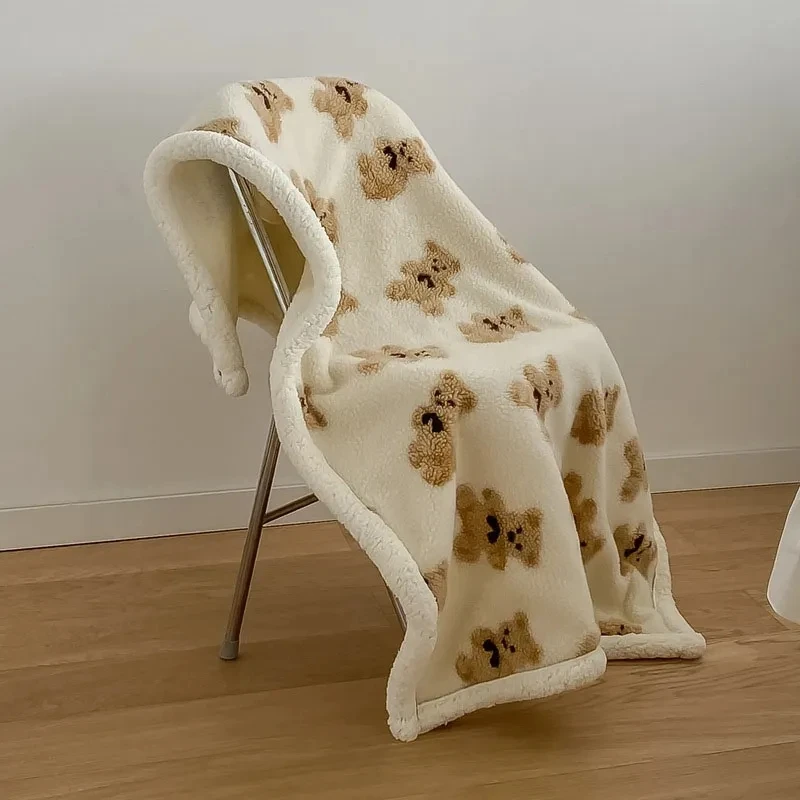 

Winter Baby Blanket Bear Cotton Padded Blanket Warm Lamb Wool Newborn Blanket