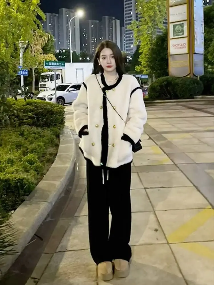 Korean Women Lambswool Coat Winter New Preppy Style Black And White Color Matching Woolen Coat
