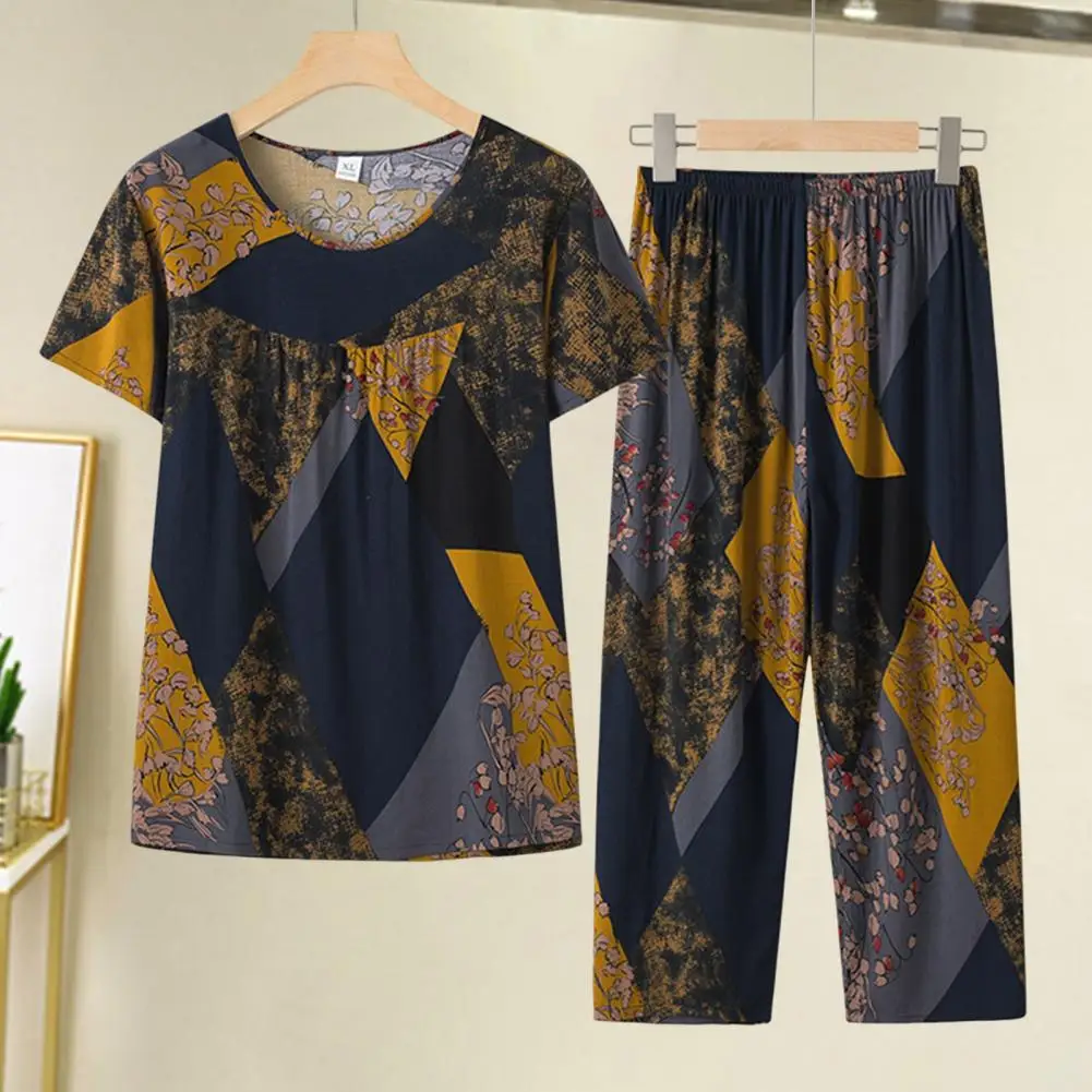 

2 Pcs/Set Trendy Deep Crotch Mid-aged T-shirt Pants Set Plus Size Rich Colors Mid-aged T-shirt Pants Set Sleeping
