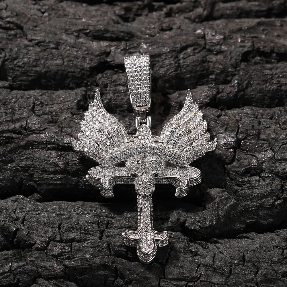 

Fashion Creative Wings Cross Iced Out Bling Pendant Necklace Mirco Pave Prong Setting Men Women Fashion Hip Hop Jewelry BP094