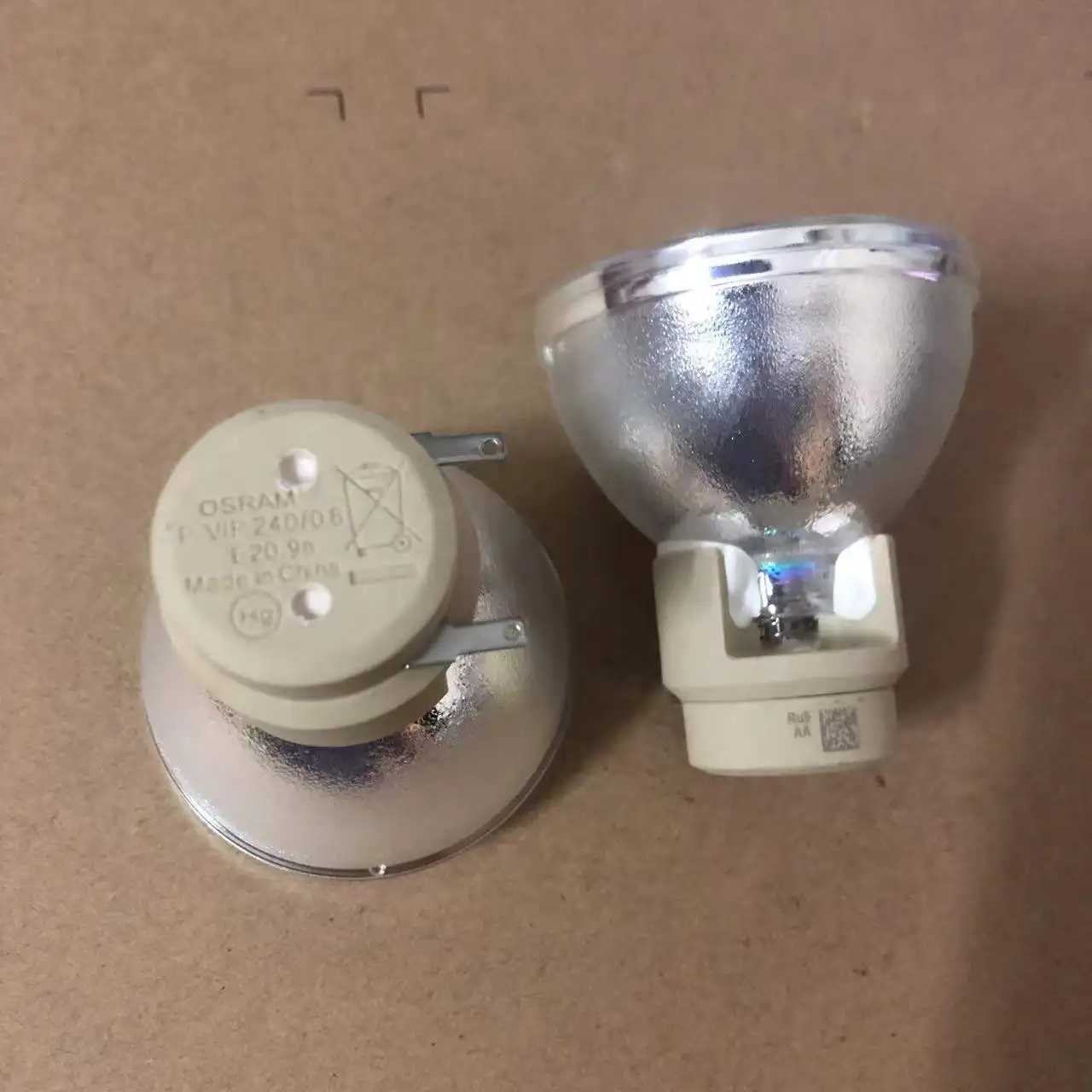 Genuine Original Replacement Bare Bulb / Lamp Pvip 240/0.8 E20.9/n For