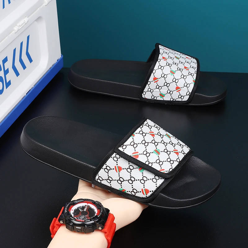 Unique Multi Style Letter Printed Women's Slippers Exquisite Workmanship Fashionable Simplicity Men Slippers