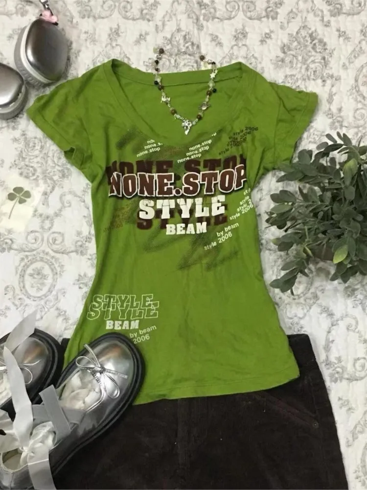 ตัวเลือกสินค้า เสื้อผ้าแฟชั่น Punk Vintage 90s สำหรับสาวเท่