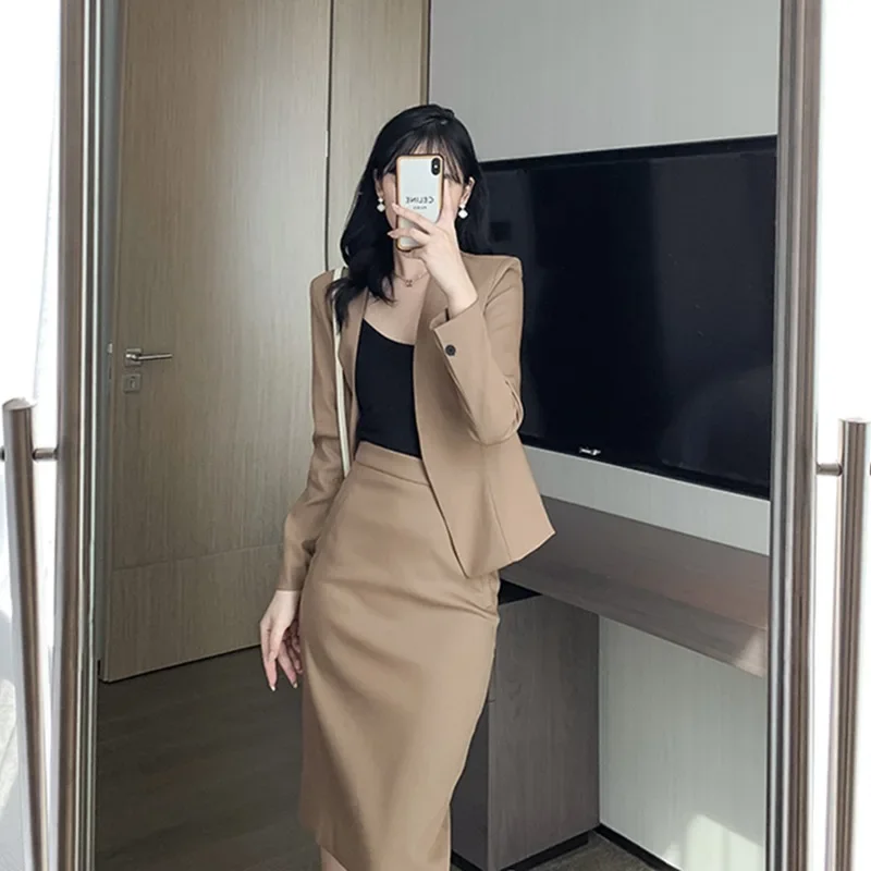 

UNXX Women Autumn Vintage Casual Short Suit Coat Half Skirt Sets Commuter Solid Color Long Sleeve Blazer + Skirt Two Piece Sets