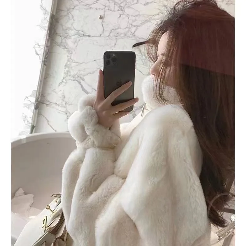 2023 New Women Winter Faux Fur Coat Stand Collar Overcoat Faux Beaver Rabbit Fur Jacket Cotton Zipper Plush Thicken Outwear
