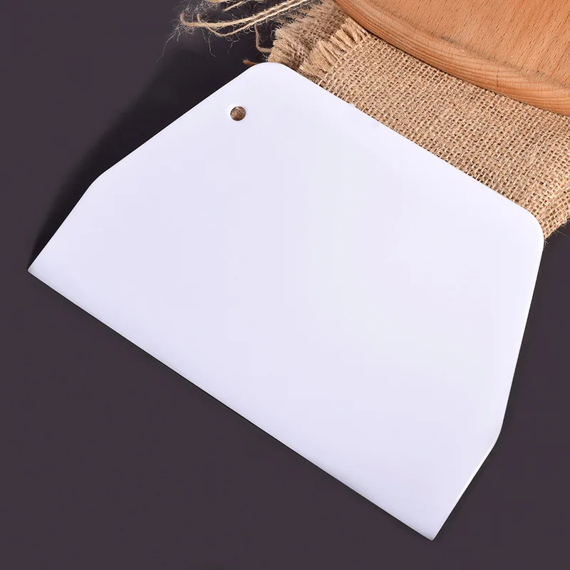Plastic Cake Cream Spatula Doug Trapezoidal Cream Cake Scraper Pastry Dough White Cutting Board Baking Tools Kitchen Gadgets baking supplies cake tools