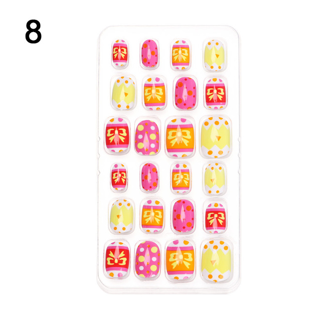 Candy False Nail Tips Children Cartoon Full Cover Kid Glue Self Fake Nail Art for Girls Manicure Tips Nail Decor