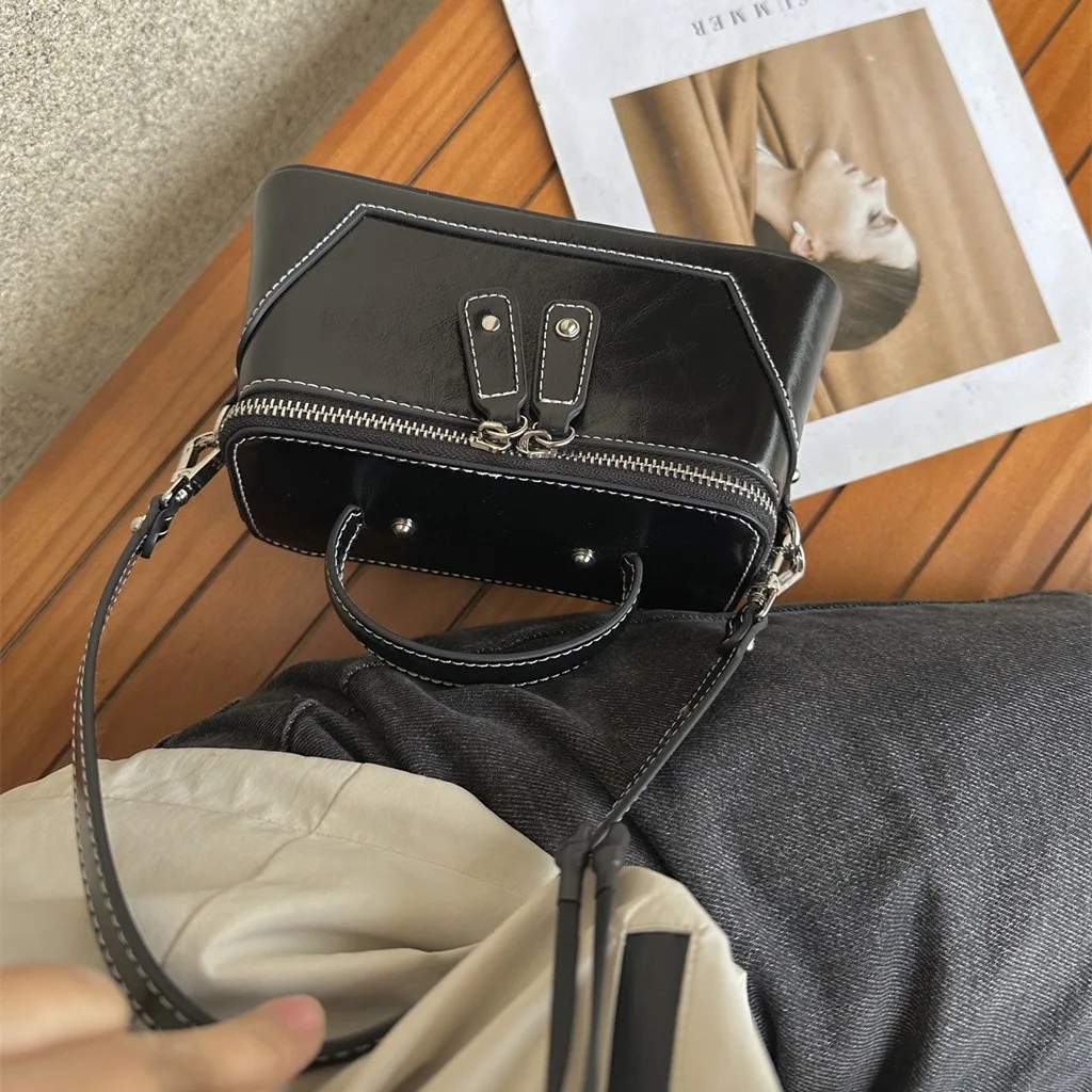 Luxury Designer Handheld Box Square Bags Simple Versatile Single Shoulder Crossbody messenger Bags Summer Women Mobile Phone Bag