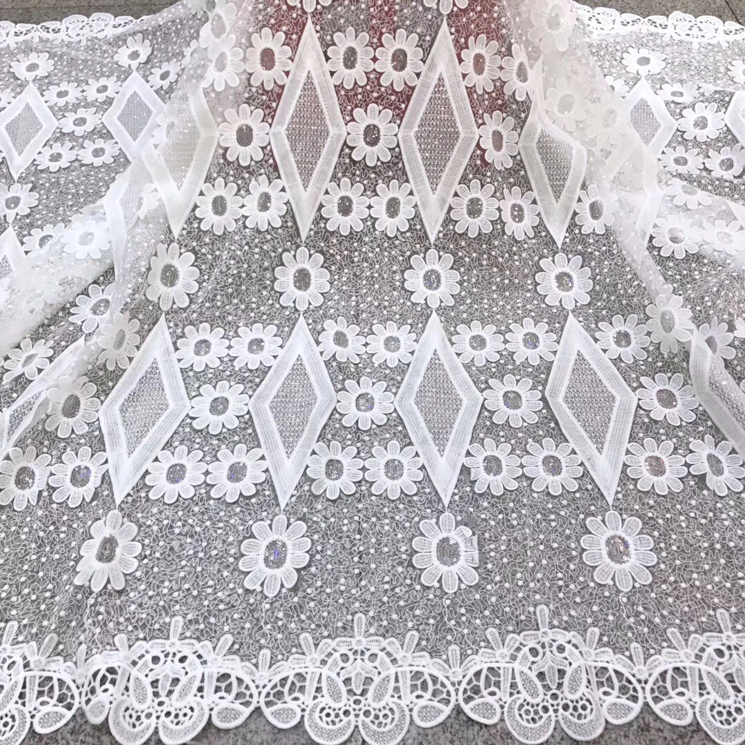 

African Lace Fabric 2021 Embroidered Nigerian Laces Fabric Bridal High Quality French Tulle Lace Fabric For Wedding