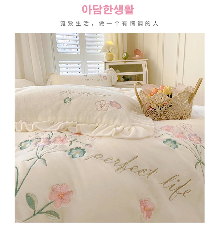 Snowflake Velvet Cartoon Soft Diwan Cot Bed Sheets Thickened Single Bed Hat  With Milk Coral Cover For Autumn And Winter 231116 From Diao10, $23.77