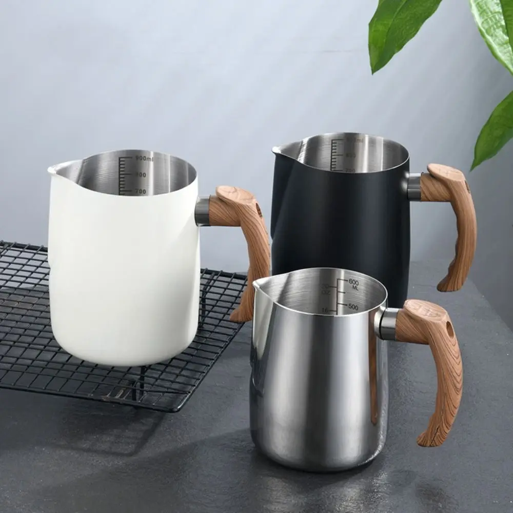 

With Scale Milk Frothing Pitcher 304 Stainless Steel 600/900ml Milk Jar Eagle Spout Wooden Grain Handle Latte Art Cup Mocha