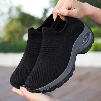 Fashion Women's Casual Sneakers Summer Comfort Mesh Running Shoes Breathable Cushion Black Sneakers for Women 2026 Student Shoes 1