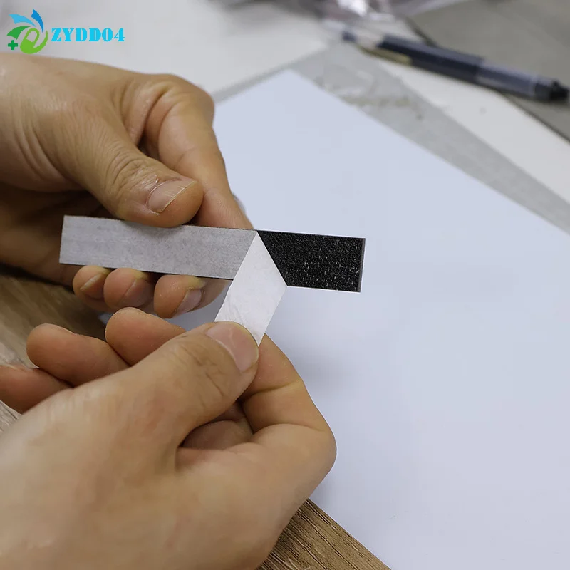 ● 10PCS 1:12 스케일 인형의 집 가구 바닥 보드 타일 Pvc 자체 접착 나무 바닥재 미니어처 홈 장식