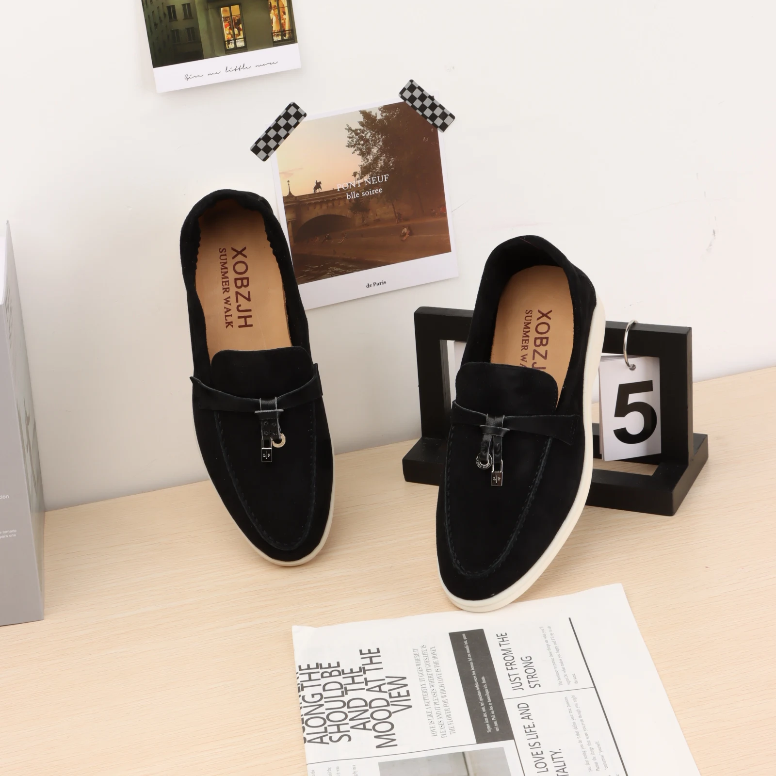 Italian metal pendant logo luxury brand women's casual shoes 2024 new men's casual comfortable flat shoes loafers Moeller shoes