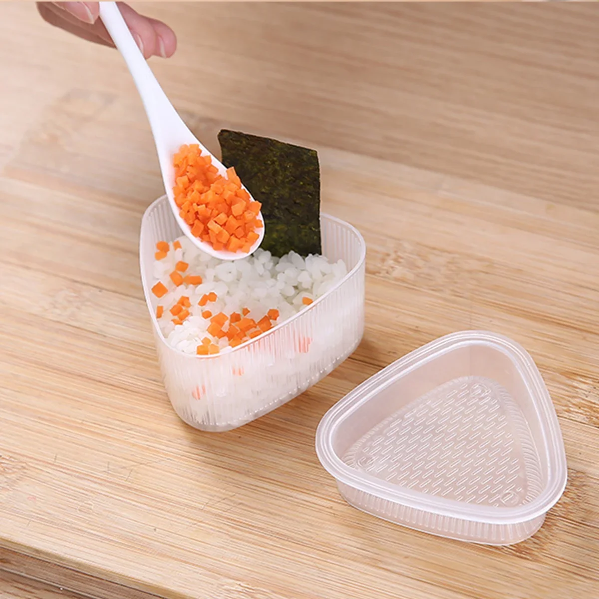 1/2PCS Sushi Mold Triangle Rice Ball Press Japanese Onigiri Bento Gadget Kitchen Accessory