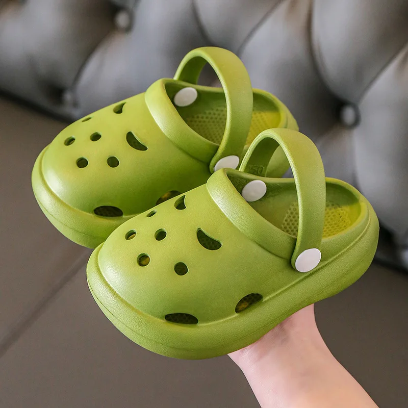 2023 Boys Girls Summer Kids Clogs Children's Hole Shoes Infant Indoor Slippers Non-Slip Beach Sandals Toddler Baby Home Shoes 6