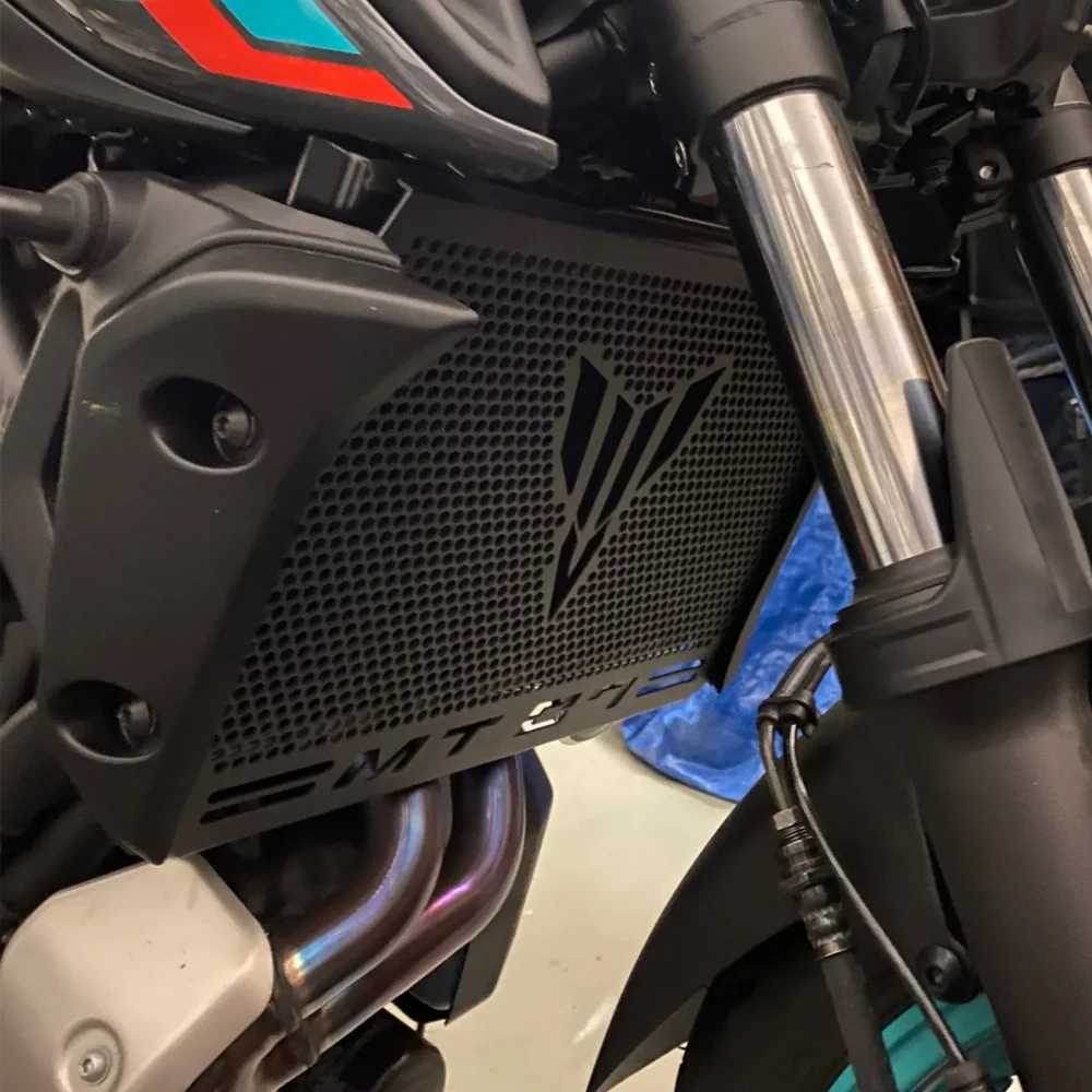 

Motorcycle Radiator Grille Guard Protection Cover Protector For Yamaha MT07 MT-07 FZ07 2014-2018 2019 2020 2021 2022 2023 2024