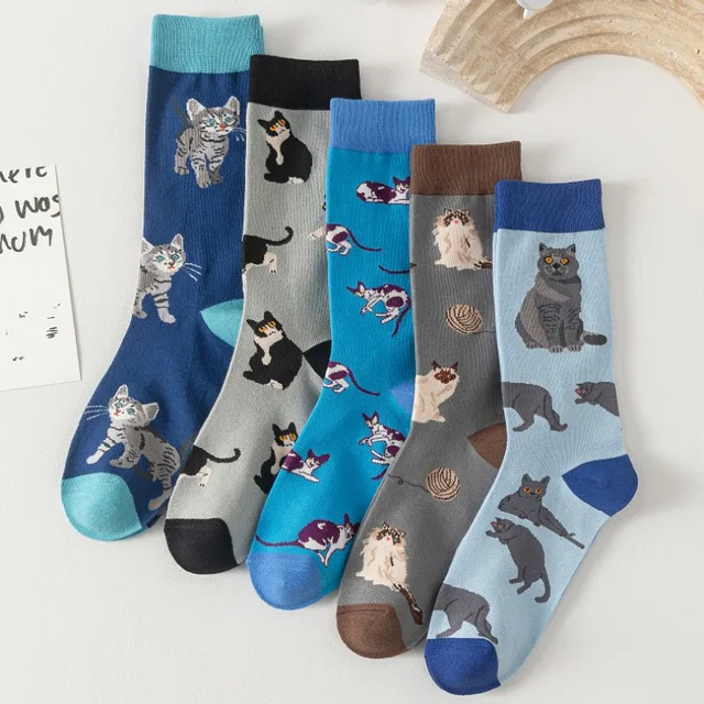 5 Pairs Women's Cute Cat Mid-Tube Cotton Knitted Fashion Socks Cartoon Street Snap Jacquard Design for Casual Wear 1