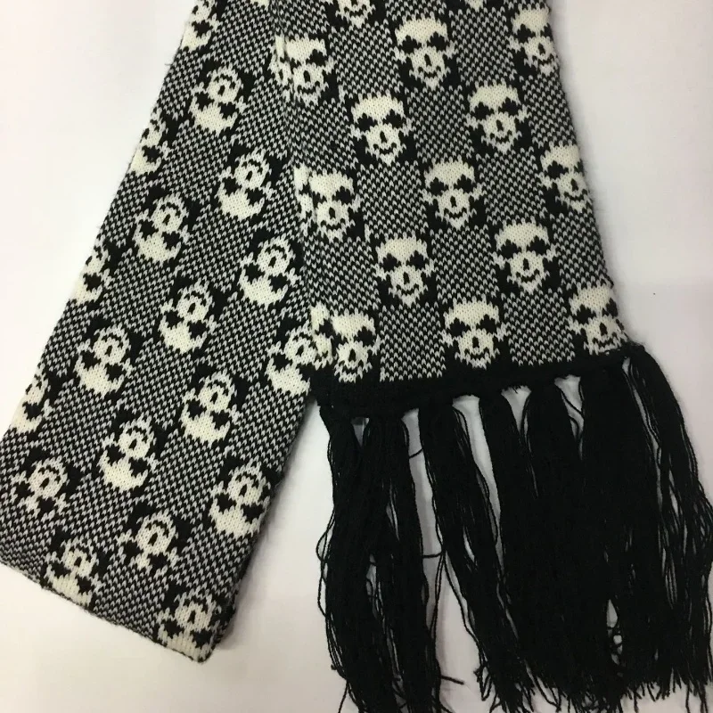 Luxus Skeleton Wrap mit Fransen Frauen Männer Schädel Schal Unisex Winter Warme Gestrickte Pashmina Schal Schwarz Quasten Schal Echarpe – Detail 3