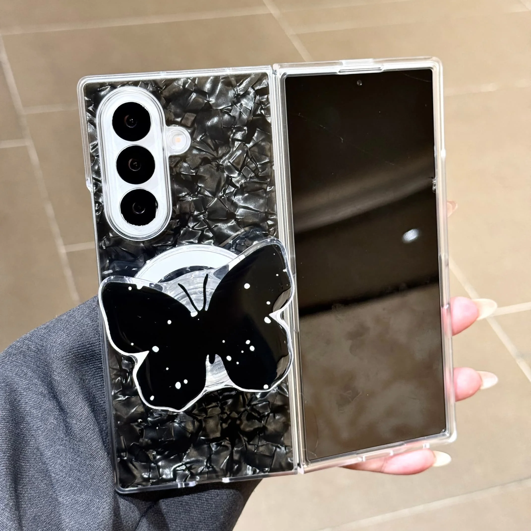 Butterfly Magnetic Holder Shockproof 3-in-1 Rope Strap Case