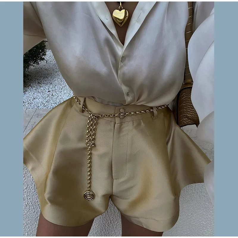 Pantalones cortos de satén de moda para mujer, cintura alta, holgados, corte A, para mujer, verano 2025, elegantes, de calle, con cremallera.