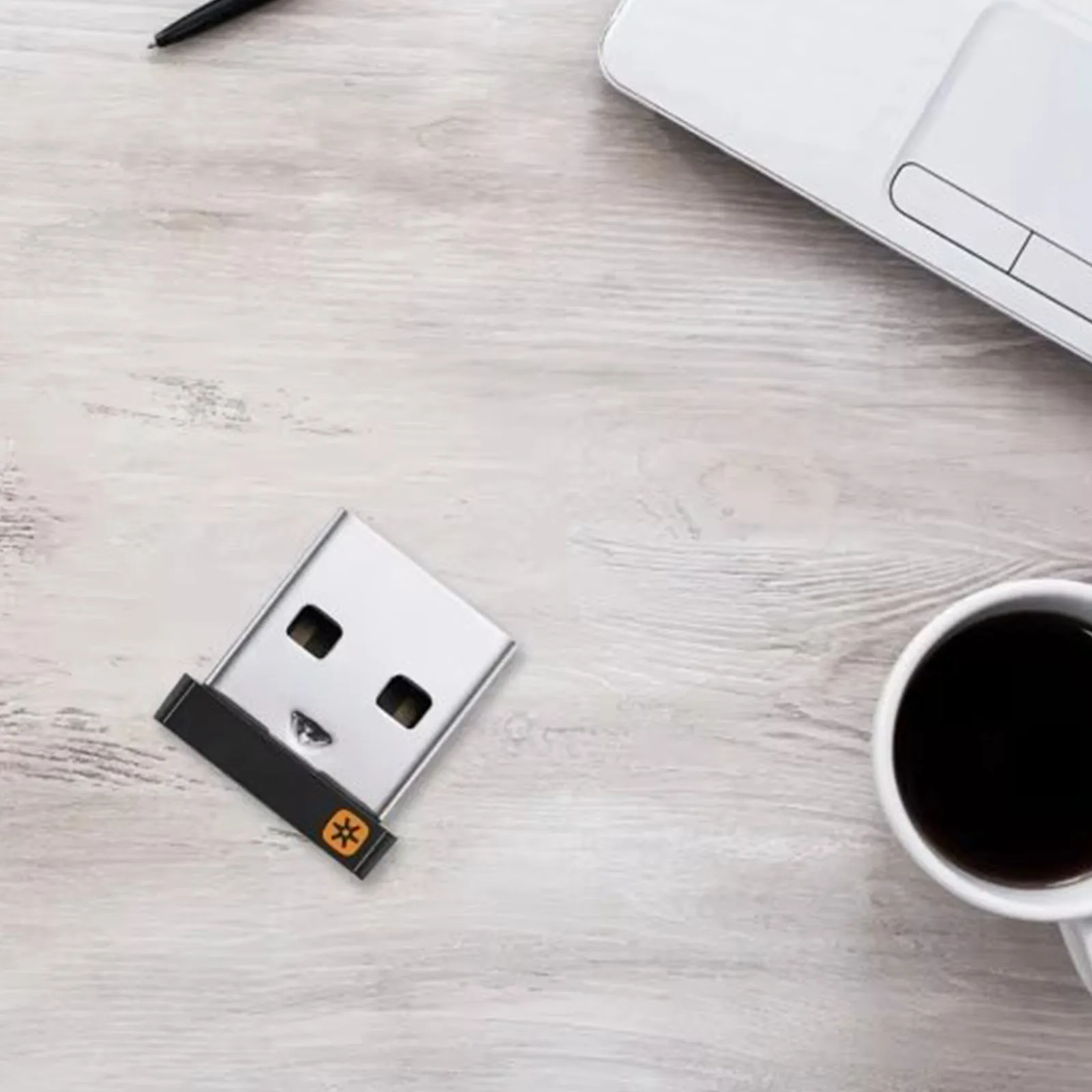 무선 동글 USB 수신기 어댑터는 로지텍 유니파잉 M905/M325/M585/M510용 6개 장치 USB 수신기 통합 어댑터를 지원합니다.