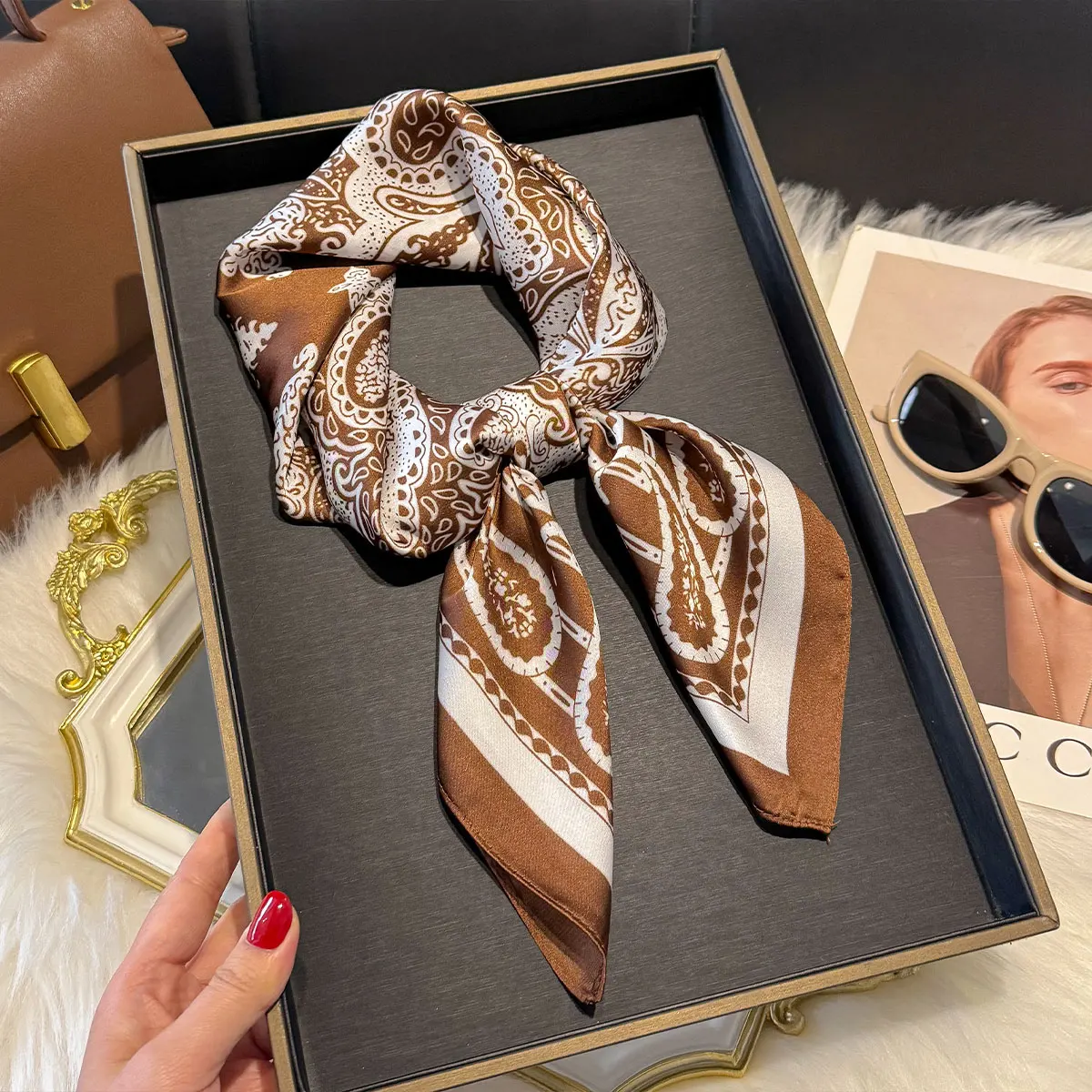 Spring and Autumn NEW Paisley Square Scarf Women Satin Shawl Wrap Hijab Female Hair Luxury Headkerchief Sun Protection Bandana