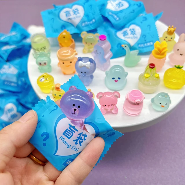 10pcs Cute Mini Simulation Animal Model Blind Box Toys Action Surprise Dolls Figures Fake Candy Guess Blind Bag For Kids Gifts