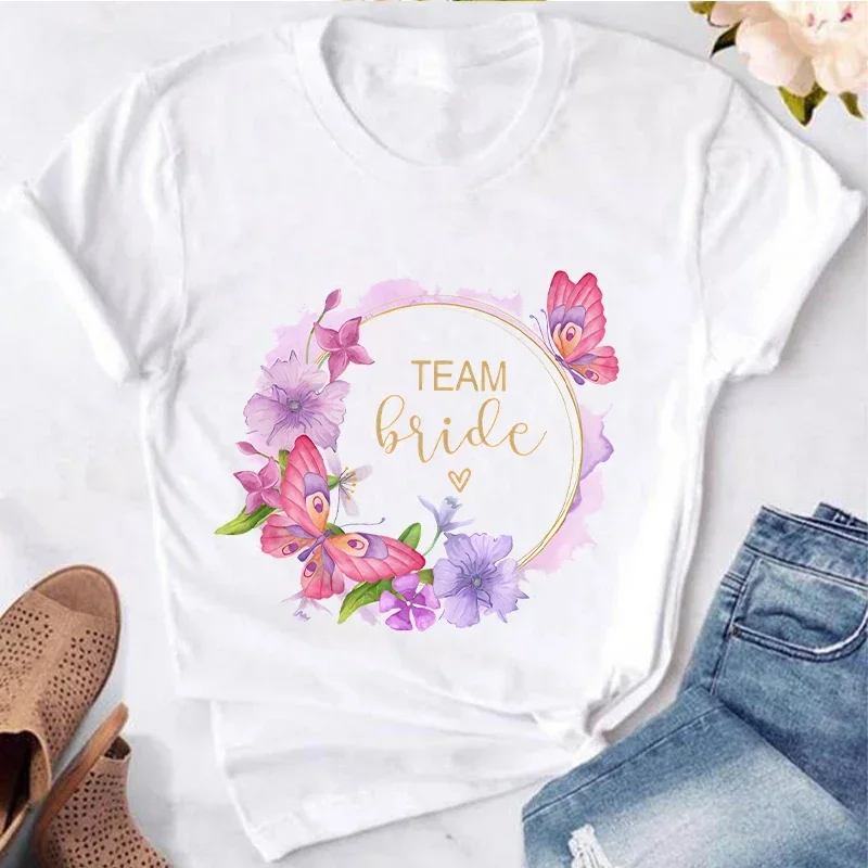 

Женская футболка с коротким рукавом, с цветочным принтом