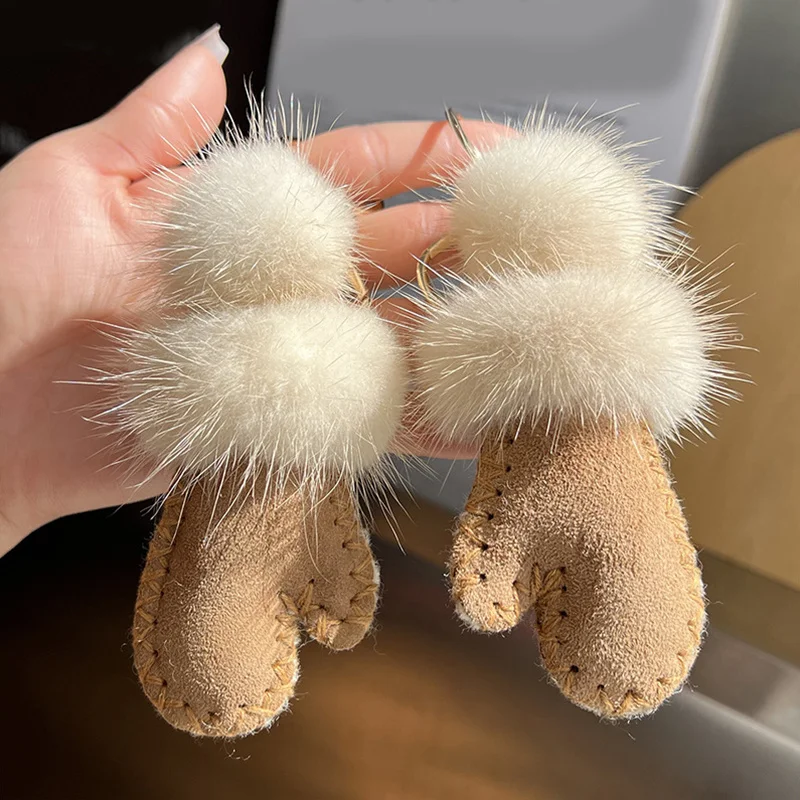 Ladies' Bag Pendants Gloves Cute Kawaii Sweet Bag Accessories Multifunctional High-quality Keychain