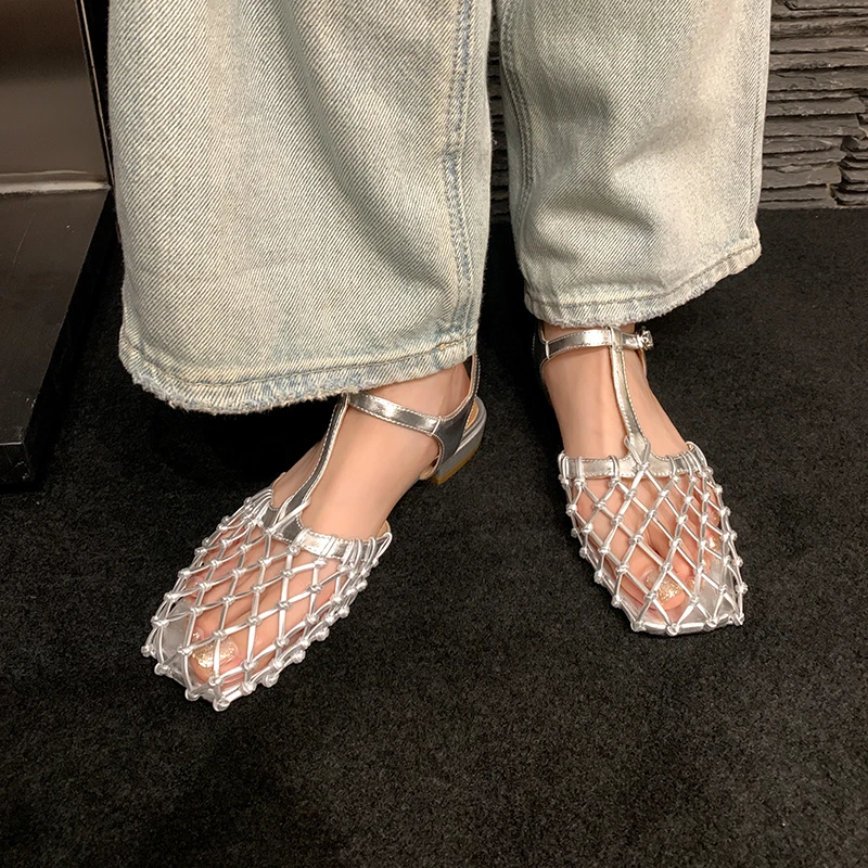 Women's New Summer European and American Comfortable Leather Cowhide Hollow Bird's Nest Low Heel Baotou Large size Roman Sandals