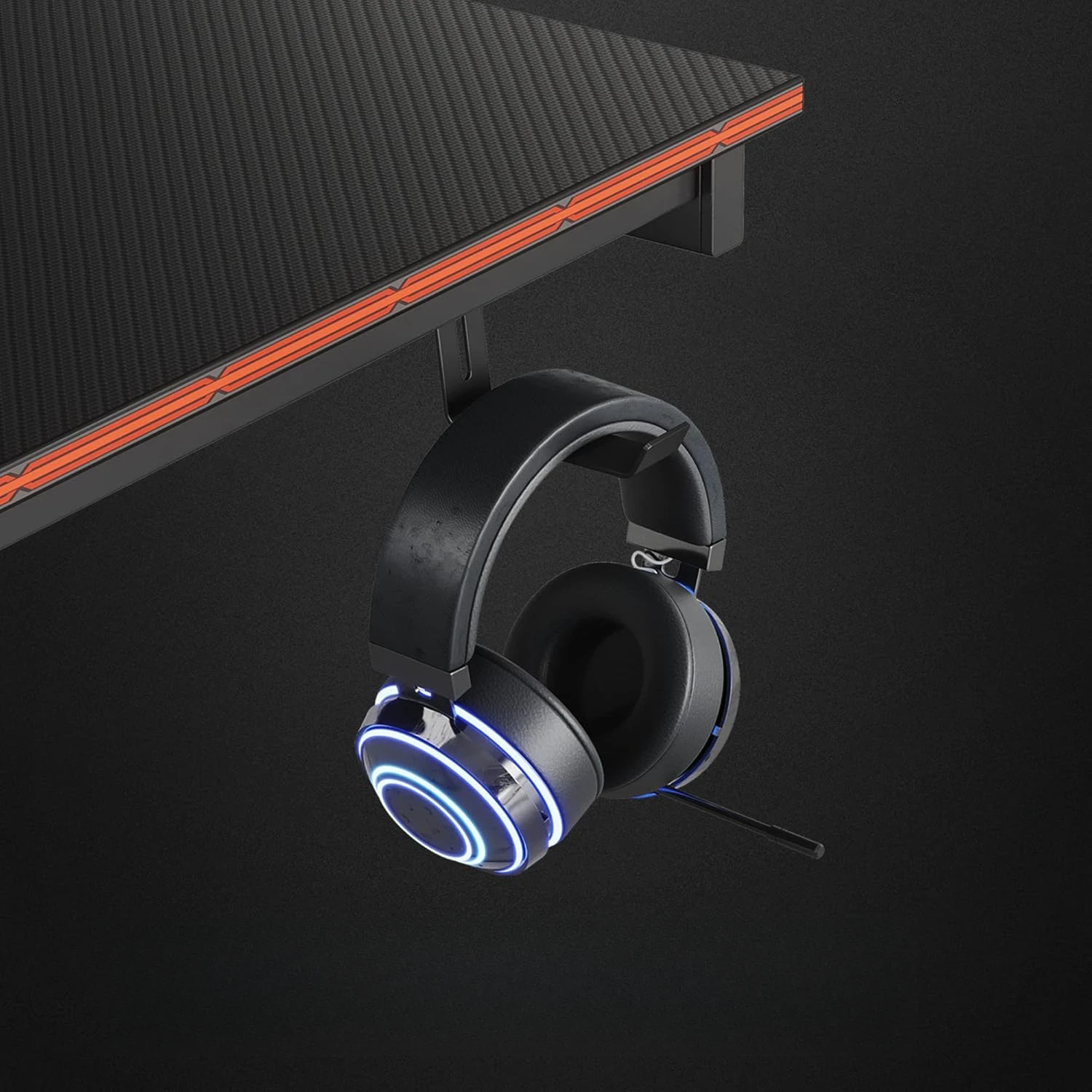 Office Desk，This  gamimg table is supported by a sturdy steel frame and features 5