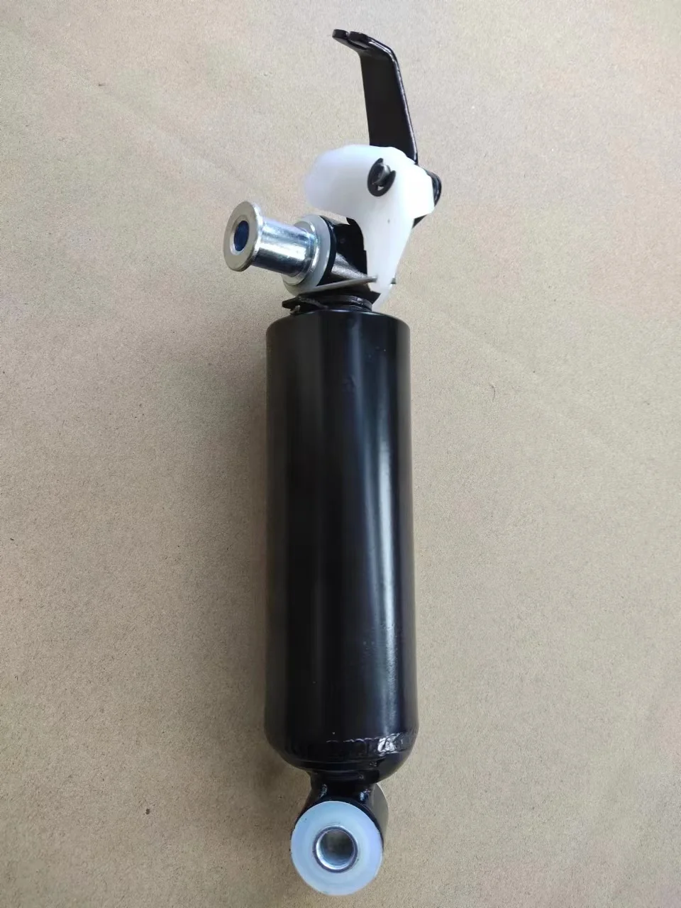 Brazo Oscilante Transversal Delantero Izquierdo Para Peugeot 206 - Recambio Compatible, Medida Cónica 18mm