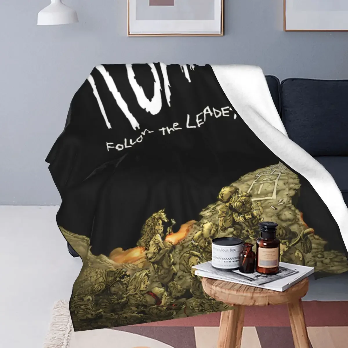 Korn Follow The Leader Blanket Velvet Decoration Multifunction Super Warm Throw Blankets for Sofa Couch Bedspreads 2