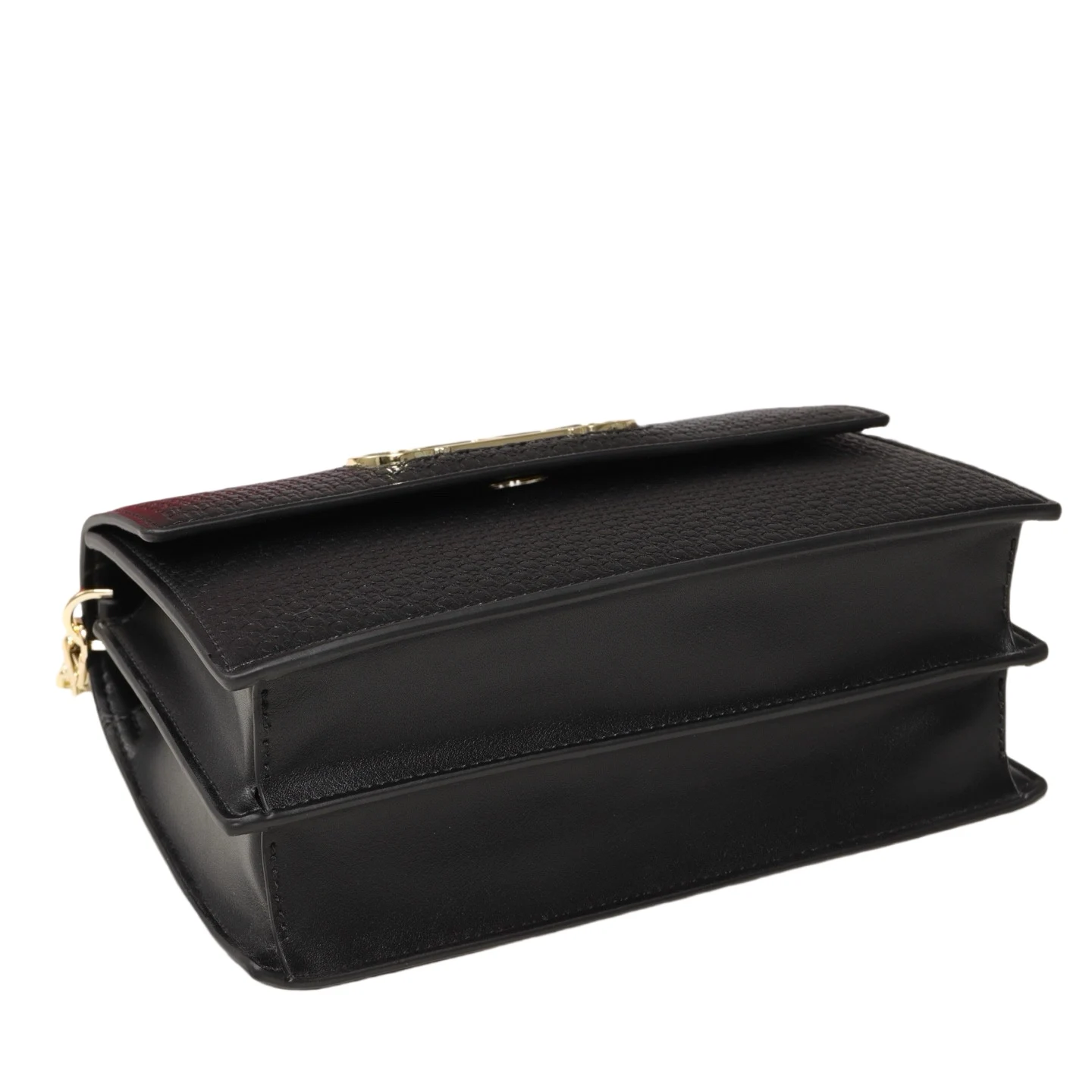 حقيبة كروس مصممة خصيصًا من CH، تتميز بطباعة حروف ع...