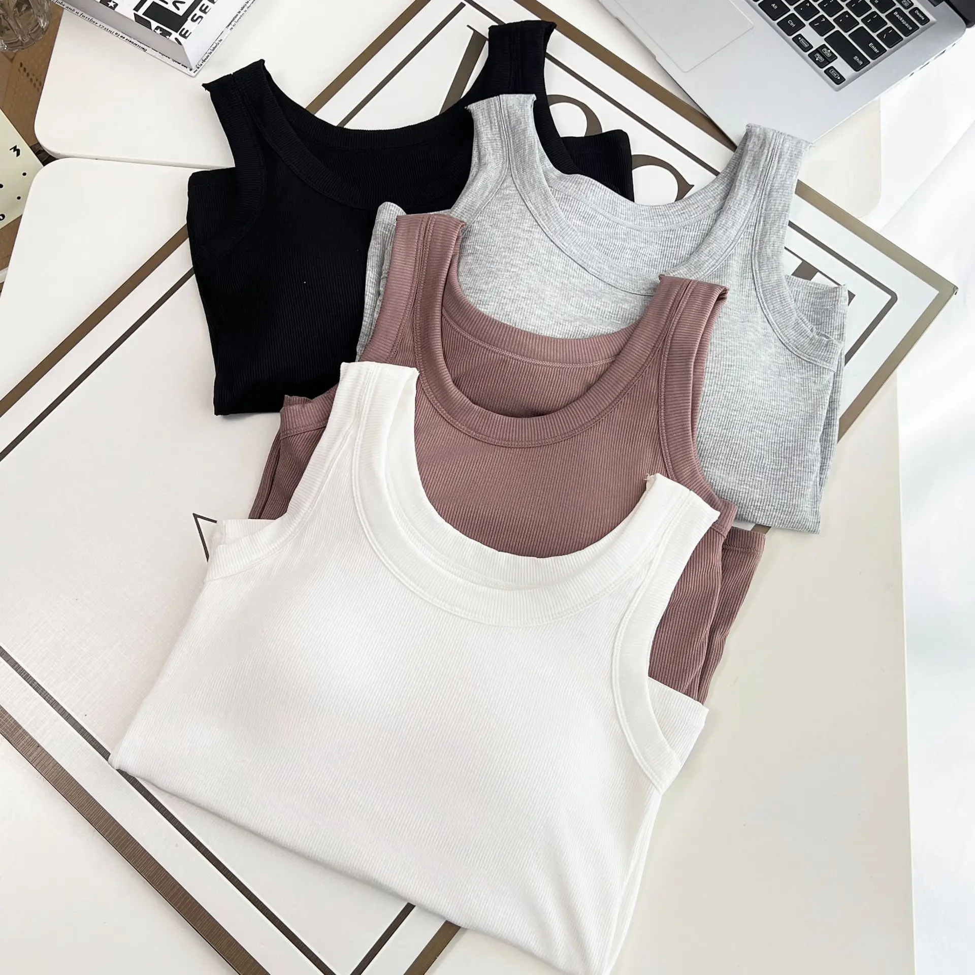 2025 Plus Size Tank Top Summer New Style 100KG Casual With Chest Pads And Ice Silk Sleeveless Vest For Women 1563